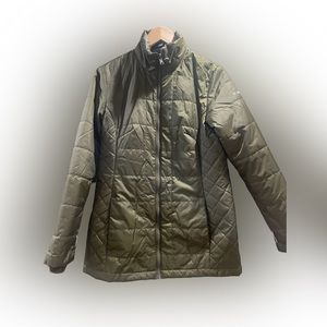 Columbia puffer jacket. Lightweight Interchange. Olive color Women’s M
